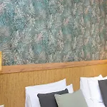 Emerald Hotel