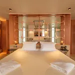 Oniros Residences