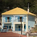 Portolos Apartments - Sarakiniko