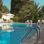 Hotel Galaxias