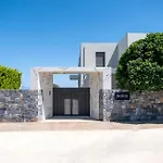 Destino Luxury Apts