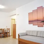 Manolika Studio 1