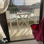 Μελίτατα 16