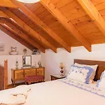 Kampos House