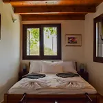 Mylonakis Home