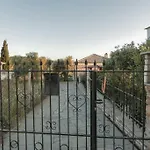 House Demetra