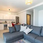 Lyra Suite