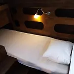 Leonardo, Houseboat In The Pool