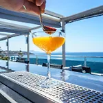 Macaris Suites & Spa
