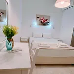 Eva Ivoni Apartments