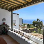 Vgena\'S House In Dio Choria