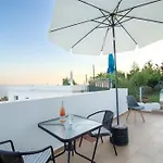 Sunset View Apt In South Crete