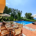 Villa Olivia 3 Bed Villa In Lourdas Kefalonia