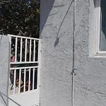 Carob Tree Apartment