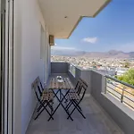 Elevate Your Escape Heraklion Boutique 2-Bed Seaview Apartment On Floor 2