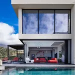 Villa Mayeia