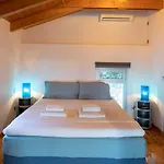 Villa Milos