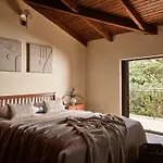 Rosa Sea Front Villa Maisonette