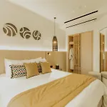 Opal Paros