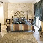 Achtis Boutique Hotel