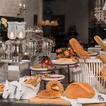 Leandros Hotel