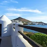 Aura Paros