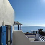 Aura Paros