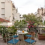 Veranda At Patras Center Apartment