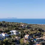 Villa Delfi With Private Pool
