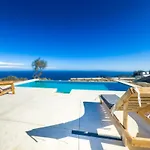 Sea View Villa With Private Swimming Pool