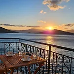 Ariadne Sea View 1