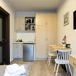 Akrogiali Apartments \