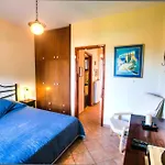 Anna Karra Studios & Apartments