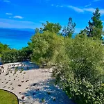 Dilean Luxury Villa