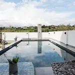 Villa Sunset Albatross