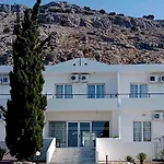 Pefkos Crystal Bay Studios And Apartments