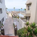 Chrispa\'S Seaside House