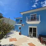 Skala - Villa - Sleeps 7 - Parking - Garden