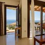 Seaside Getaway - Aelia Villa\'S Dreamy Paradise