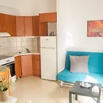 Sun Βy Τhe Sea 100M From The Beach