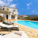 Villa Alex