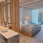 Alboro Seaside Suites