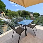 Victoria\'S Apartments