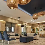 Kyknos Beach Hotel & Bungalows