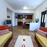 Villa Polyxeni Apartments