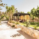 Grameno Apartments