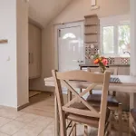 Grameno Apartments