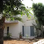 Elizabeth Apartments