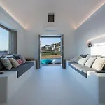 Azar Luxury Villas & Suites