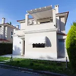 White Rose Villa